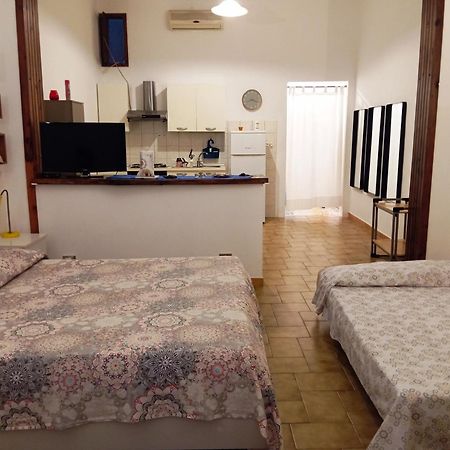 Lido Dei Miracoli Apartment Lido Conchiglia ภายนอก รูปภาพ